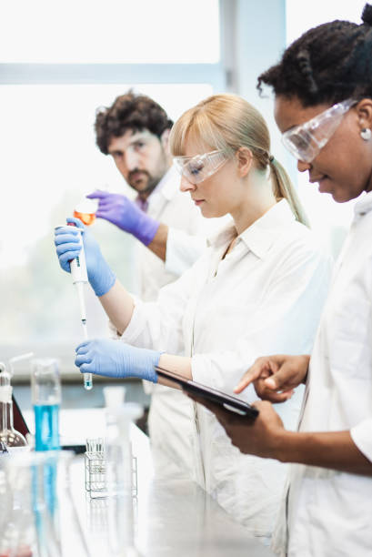 Science Laboratory caluanie muelear oxidize